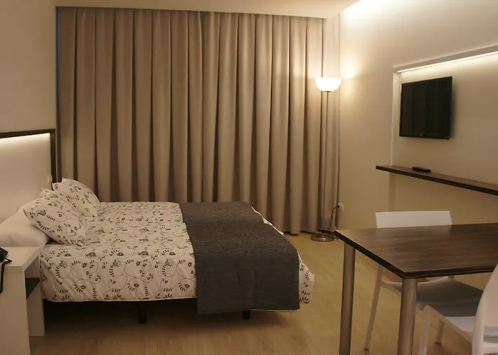 Playa Apartahotel 3*