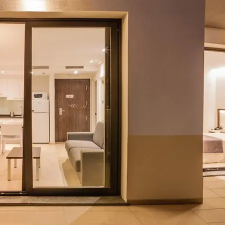 Hotel apartamentowy Playa 3*