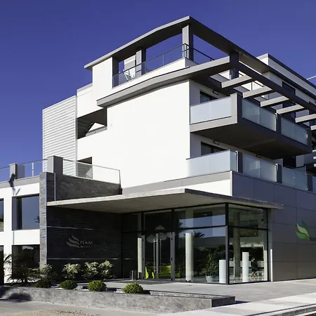 Playa Hotel apartamentowy 3*