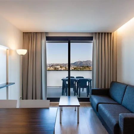 Playa Hotel apartamentowy 3*