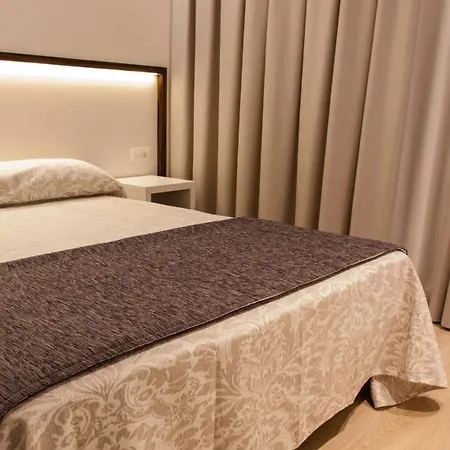 Playa Hotel apartamentowy 3*